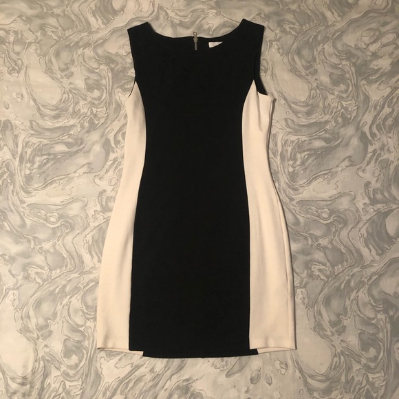 Talulah Dress - Picture 1 of 2